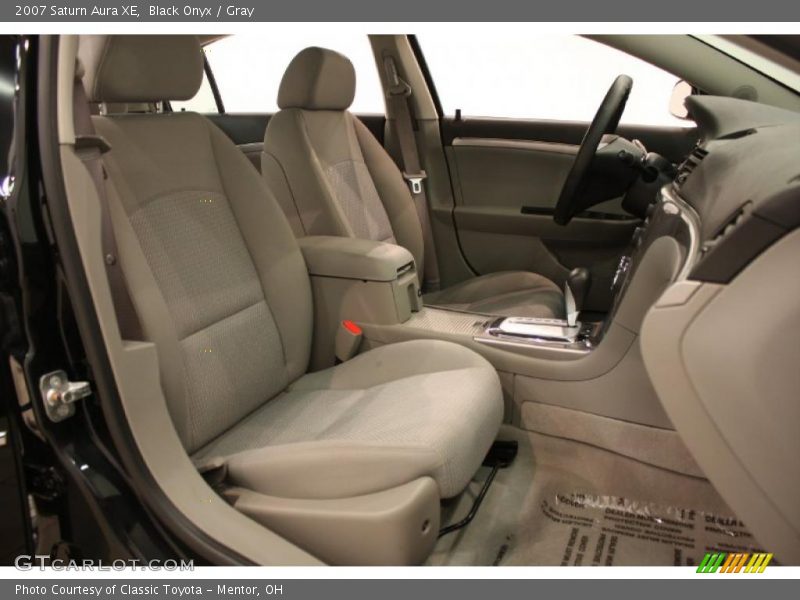 Black Onyx / Gray 2007 Saturn Aura XE