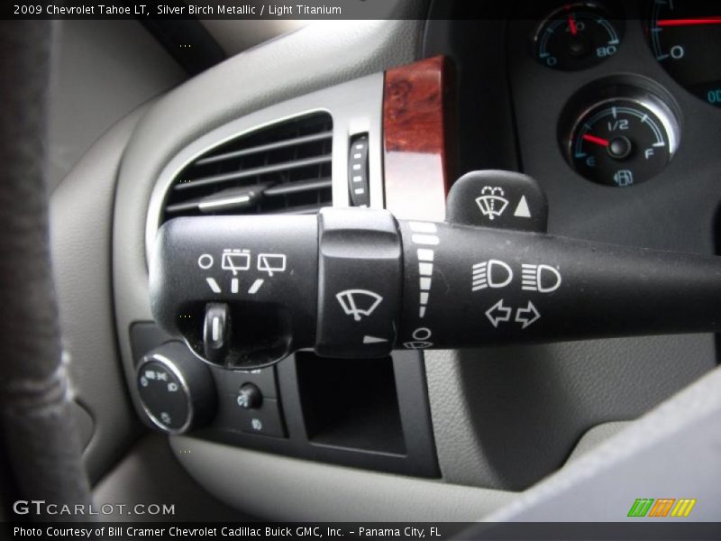 Silver Birch Metallic / Light Titanium 2009 Chevrolet Tahoe LT
