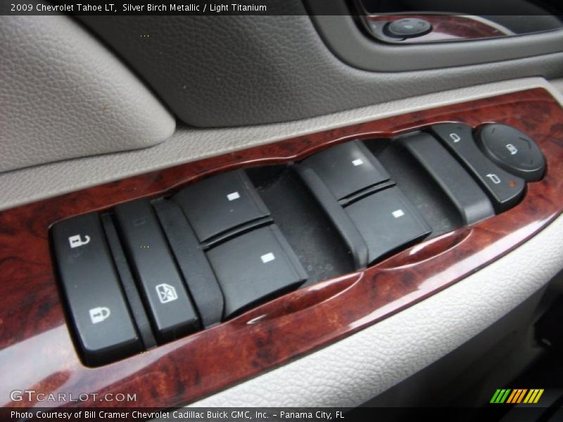 Silver Birch Metallic / Light Titanium 2009 Chevrolet Tahoe LT