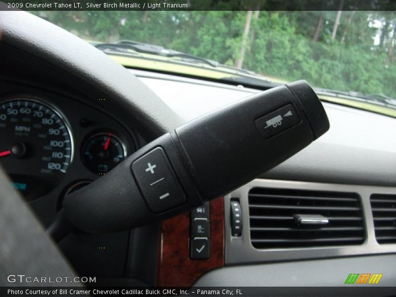 Silver Birch Metallic / Light Titanium 2009 Chevrolet Tahoe LT