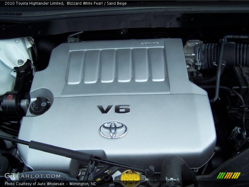 Blizzard White Pearl / Sand Beige 2010 Toyota Highlander Limited