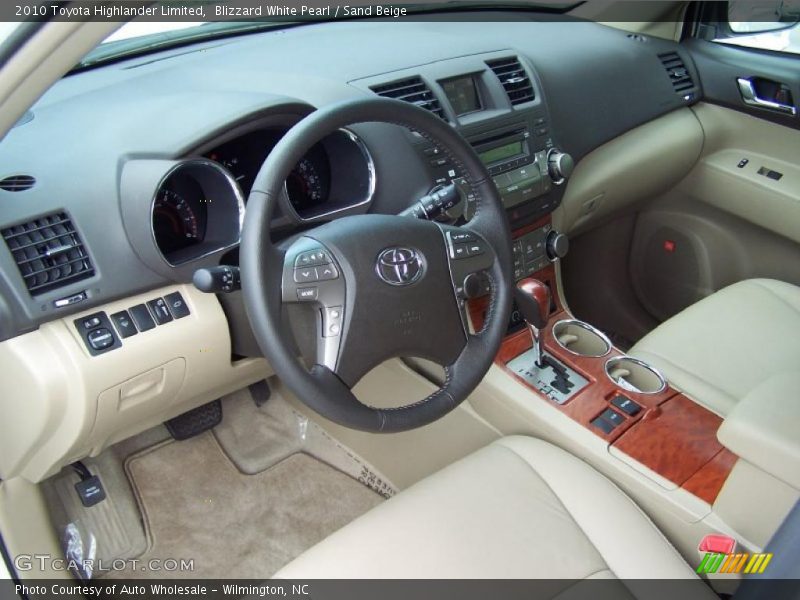 Blizzard White Pearl / Sand Beige 2010 Toyota Highlander Limited