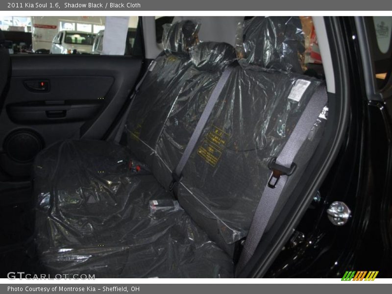 Shadow Black / Black Cloth 2011 Kia Soul 1.6