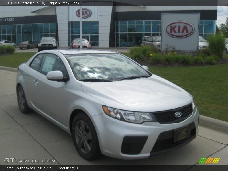 Bright Silver / Black 2010 Kia Forte Koup EX