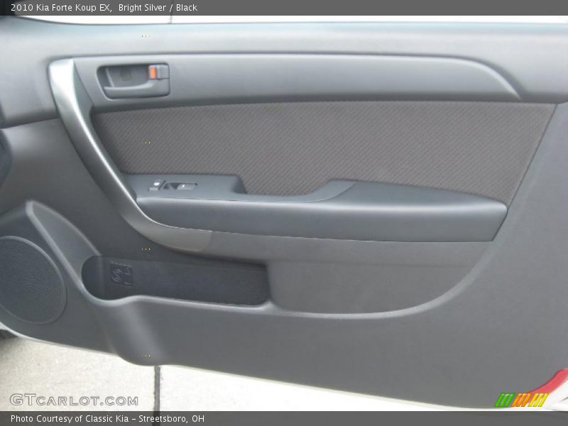 Bright Silver / Black 2010 Kia Forte Koup EX