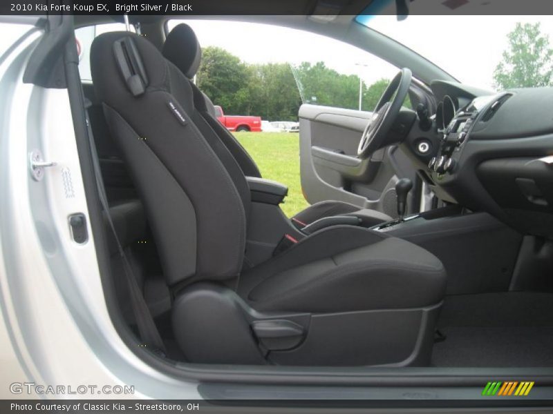 Bright Silver / Black 2010 Kia Forte Koup EX