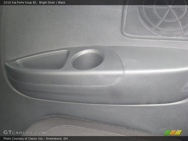 Bright Silver / Black 2010 Kia Forte Koup EX