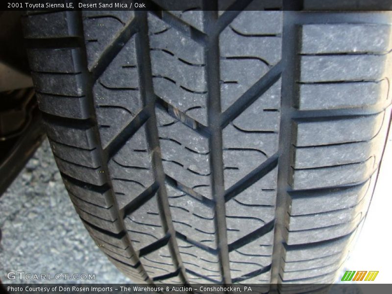 Desert Sand Mica / Oak 2001 Toyota Sienna LE
