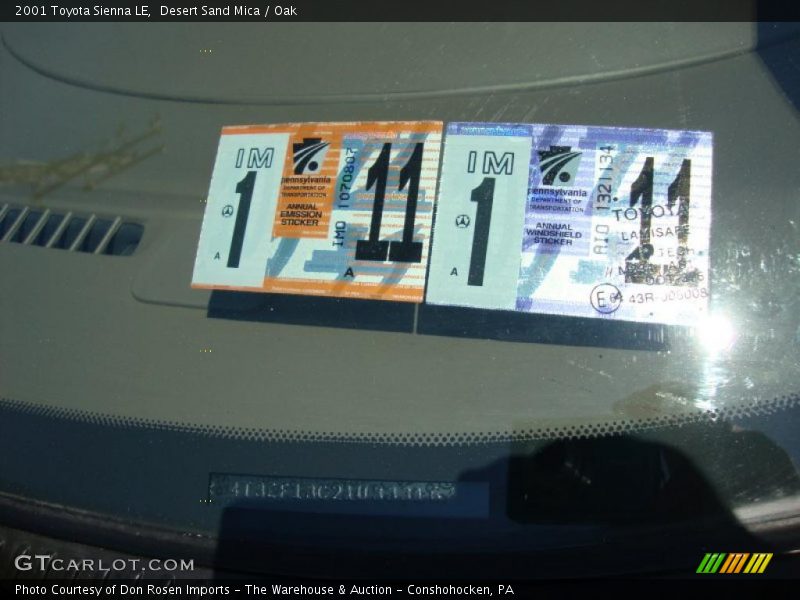 Desert Sand Mica / Oak 2001 Toyota Sienna LE