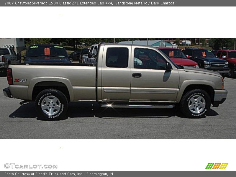 Sandstone Metallic / Dark Charcoal 2007 Chevrolet Silverado 1500 Classic Z71 Extended Cab 4x4