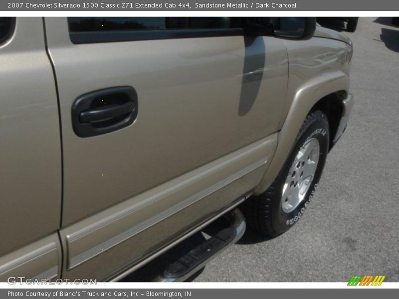 Sandstone Metallic / Dark Charcoal 2007 Chevrolet Silverado 1500 Classic Z71 Extended Cab 4x4