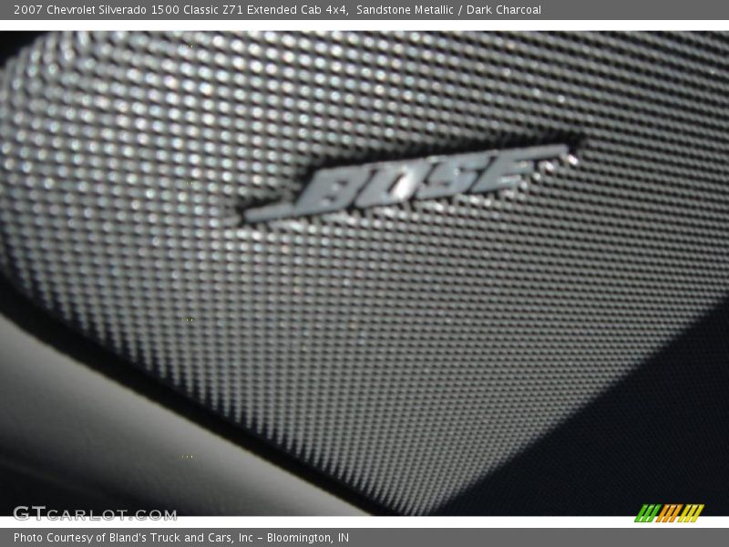 Sandstone Metallic / Dark Charcoal 2007 Chevrolet Silverado 1500 Classic Z71 Extended Cab 4x4