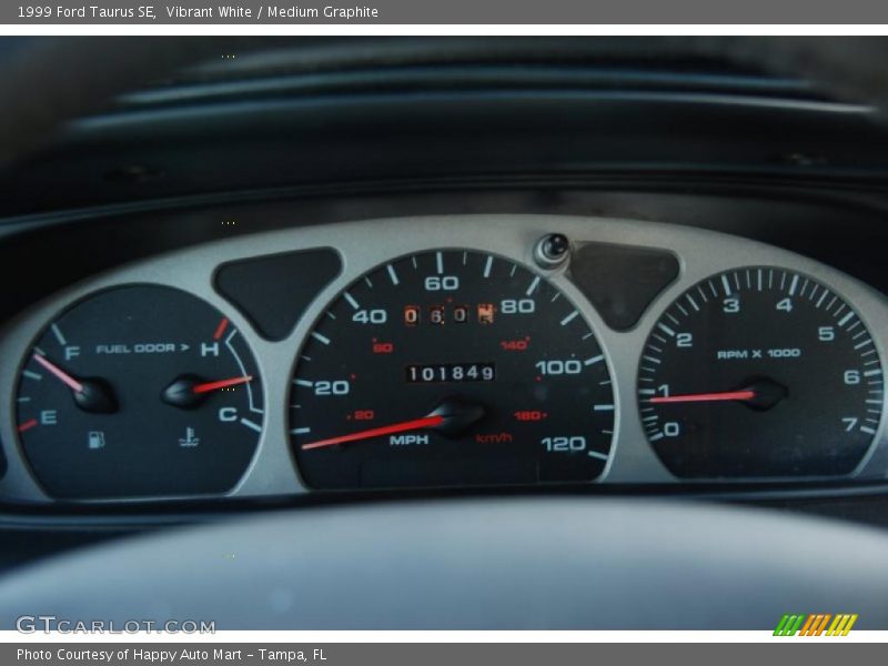 Vibrant White / Medium Graphite 1999 Ford Taurus SE