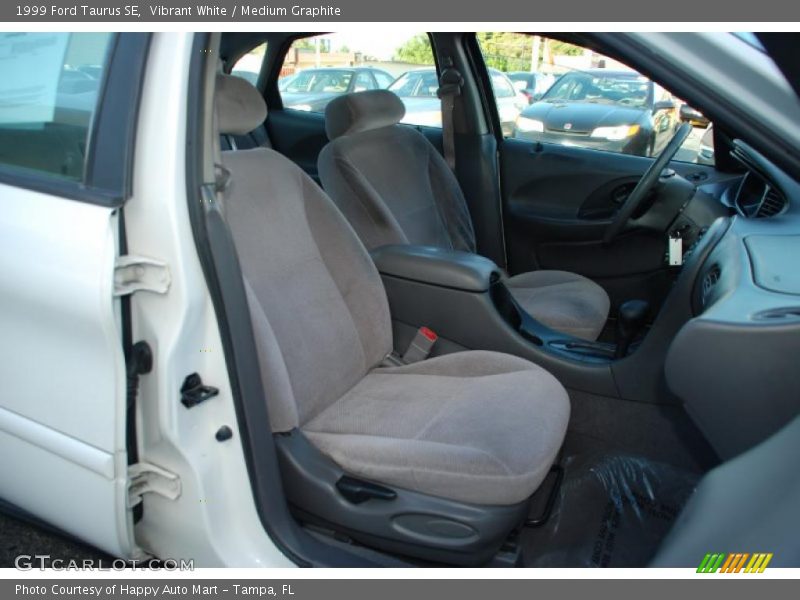 Vibrant White / Medium Graphite 1999 Ford Taurus SE