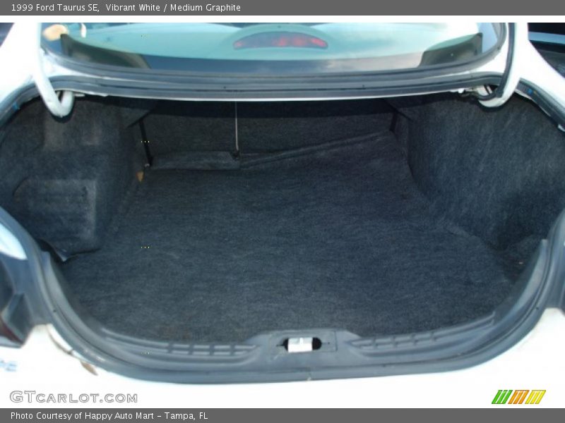 Vibrant White / Medium Graphite 1999 Ford Taurus SE