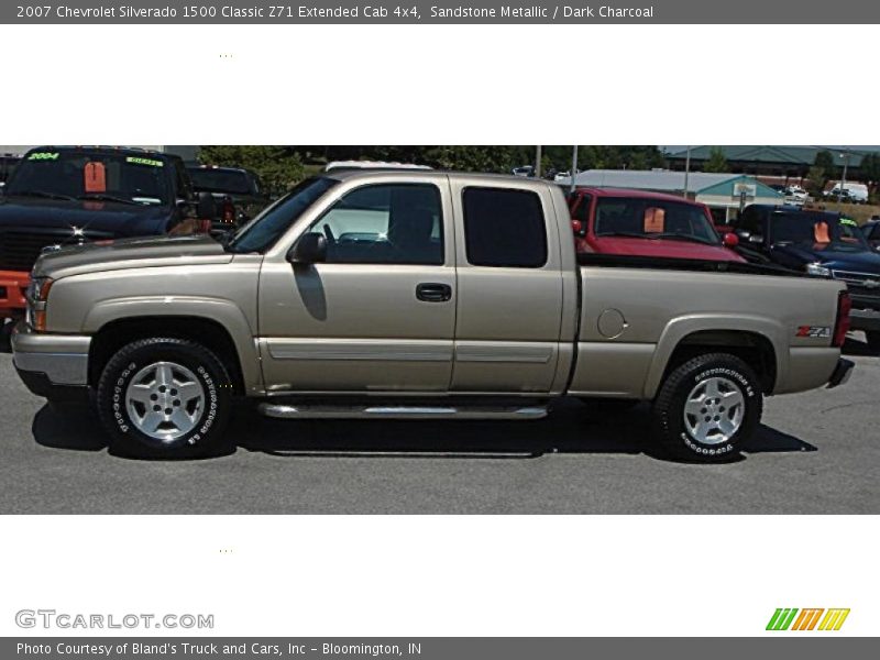 Sandstone Metallic / Dark Charcoal 2007 Chevrolet Silverado 1500 Classic Z71 Extended Cab 4x4
