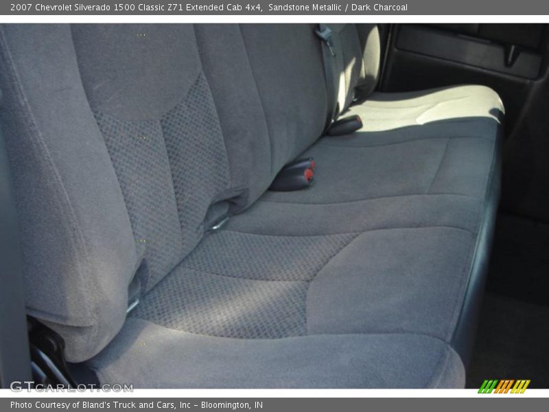 Sandstone Metallic / Dark Charcoal 2007 Chevrolet Silverado 1500 Classic Z71 Extended Cab 4x4