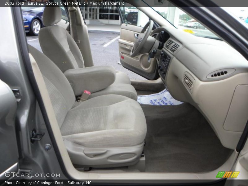 Spruce Green Metallic / Medium Parchment 2003 Ford Taurus SE