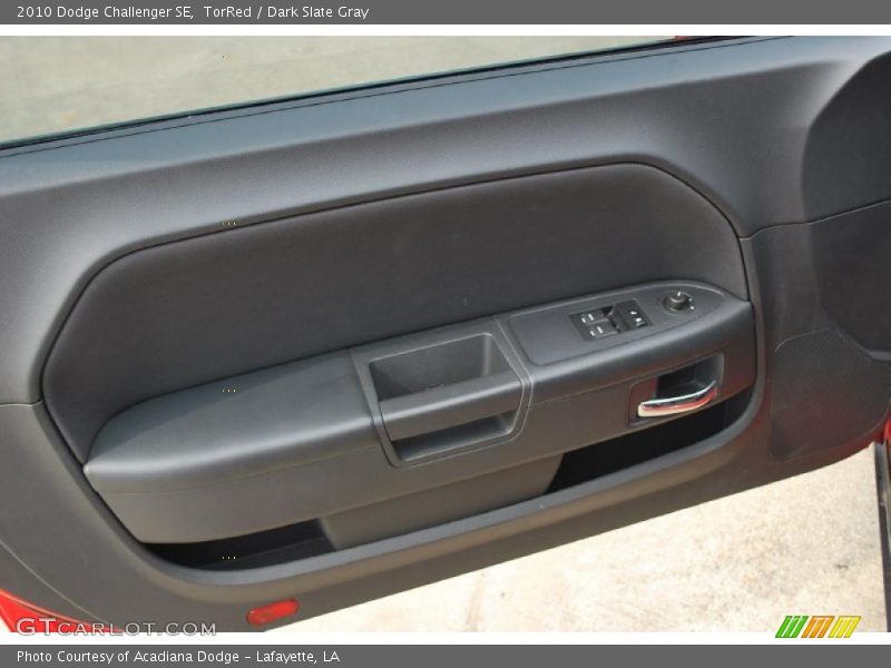 TorRed / Dark Slate Gray 2010 Dodge Challenger SE