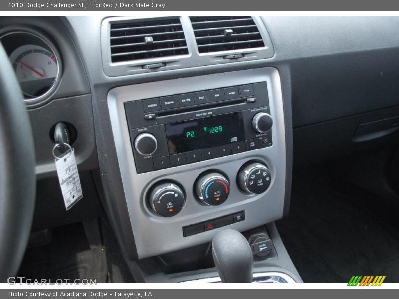 TorRed / Dark Slate Gray 2010 Dodge Challenger SE