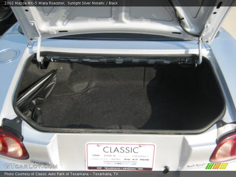 Sunlight Silver Metallic / Black 2002 Mazda MX-5 Miata Roadster