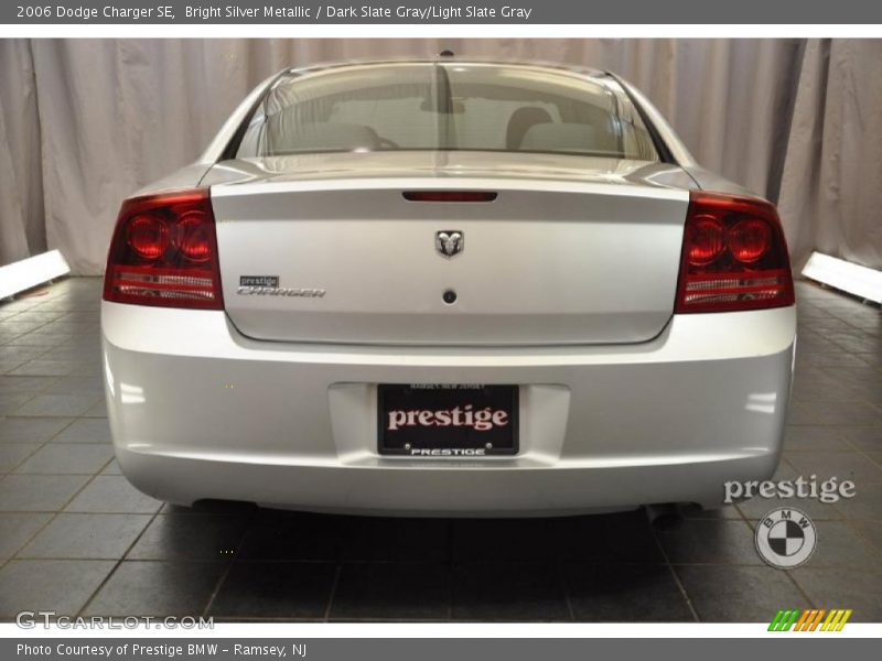 Bright Silver Metallic / Dark Slate Gray/Light Slate Gray 2006 Dodge Charger SE