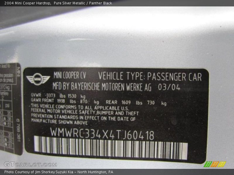 Pure Silver Metallic / Panther Black 2004 Mini Cooper Hardtop