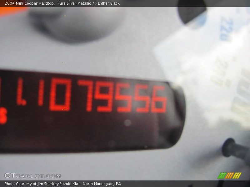 Pure Silver Metallic / Panther Black 2004 Mini Cooper Hardtop