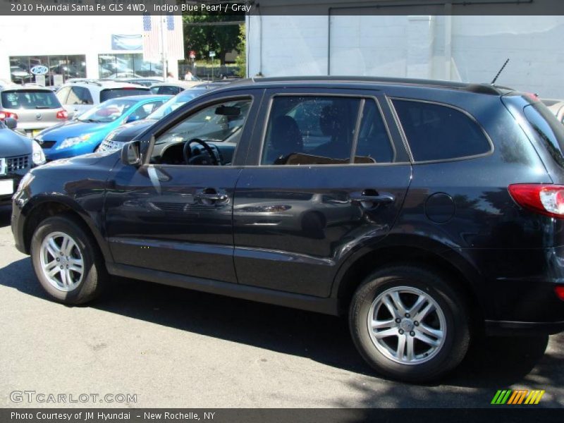 Indigo Blue Pearl / Gray 2010 Hyundai Santa Fe GLS 4WD