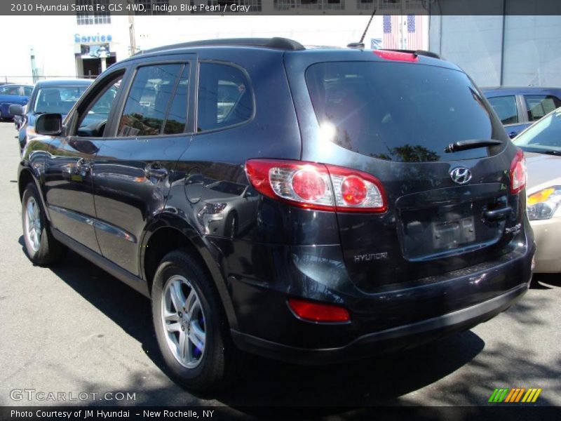 Indigo Blue Pearl / Gray 2010 Hyundai Santa Fe GLS 4WD