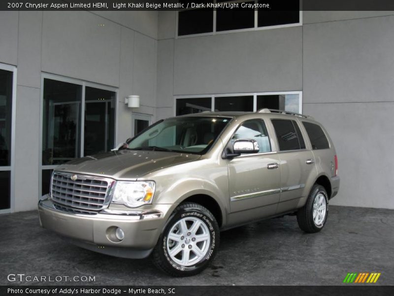 Light Khaki Beige Metallic / Dark Khaki/Light Graystone 2007 Chrysler Aspen Limited HEMI
