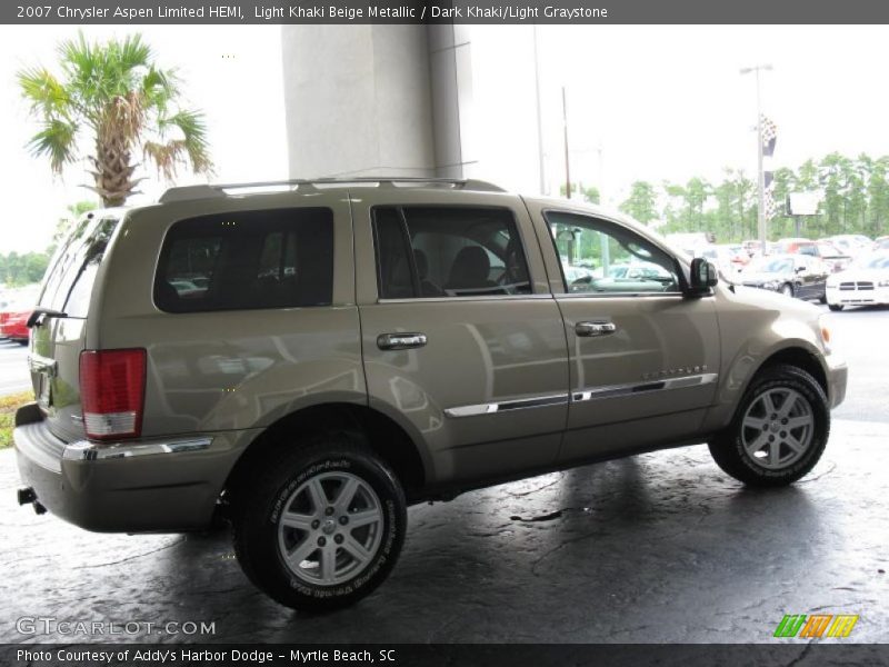Light Khaki Beige Metallic / Dark Khaki/Light Graystone 2007 Chrysler Aspen Limited HEMI