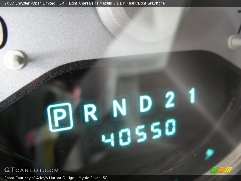 Light Khaki Beige Metallic / Dark Khaki/Light Graystone 2007 Chrysler Aspen Limited HEMI