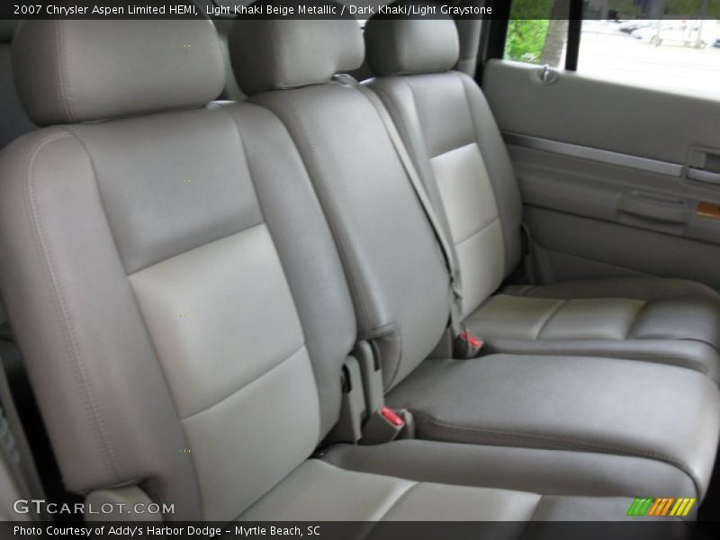 Light Khaki Beige Metallic / Dark Khaki/Light Graystone 2007 Chrysler Aspen Limited HEMI
