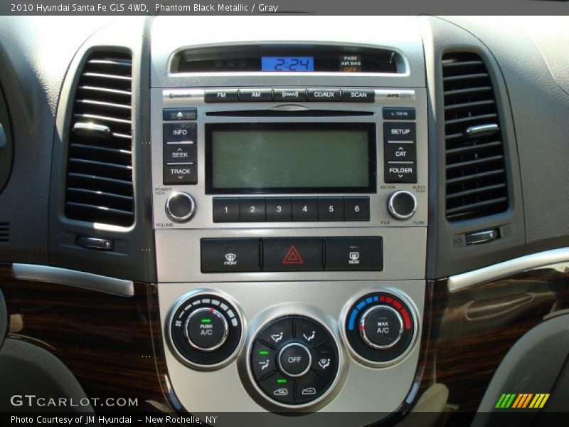 Phantom Black Metallic / Gray 2010 Hyundai Santa Fe GLS 4WD