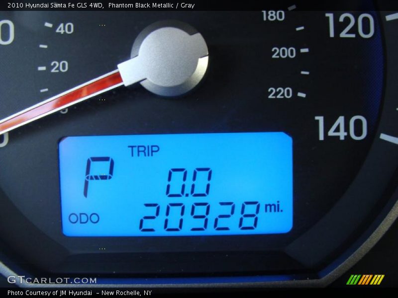 Phantom Black Metallic / Gray 2010 Hyundai Santa Fe GLS 4WD