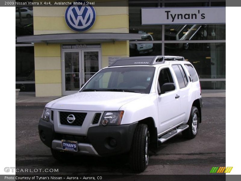 Avalanche White / Steel 2009 Nissan Xterra X 4x4