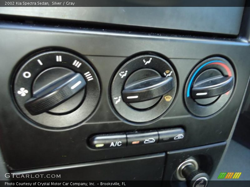 Silver / Gray 2002 Kia Spectra Sedan