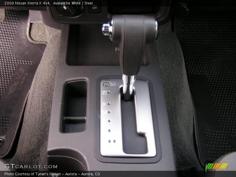 Avalanche White / Steel 2009 Nissan Xterra X 4x4