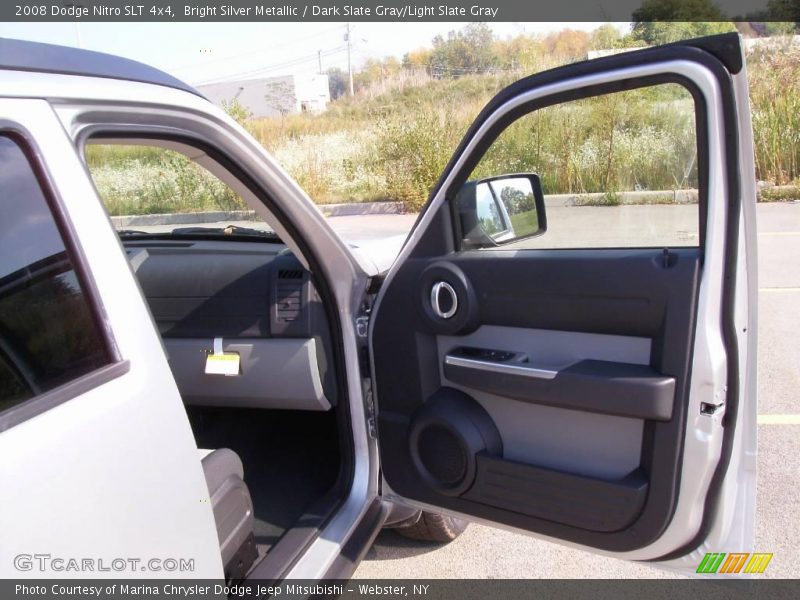 Bright Silver Metallic / Dark Slate Gray/Light Slate Gray 2008 Dodge Nitro SLT 4x4