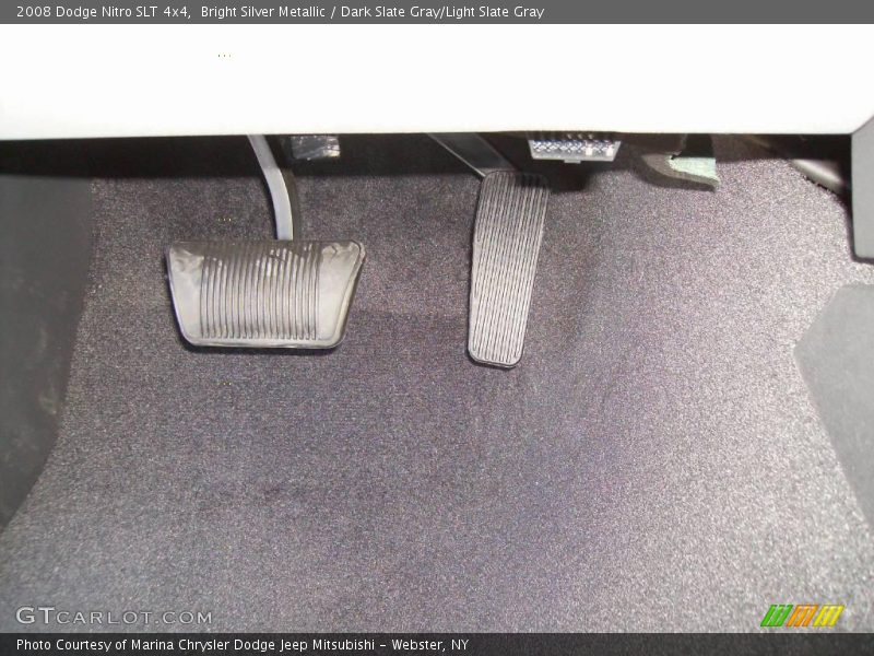Bright Silver Metallic / Dark Slate Gray/Light Slate Gray 2008 Dodge Nitro SLT 4x4
