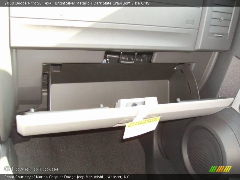 Bright Silver Metallic / Dark Slate Gray/Light Slate Gray 2008 Dodge Nitro SLT 4x4