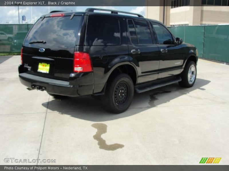 Black / Graphite 2004 Ford Explorer XLT