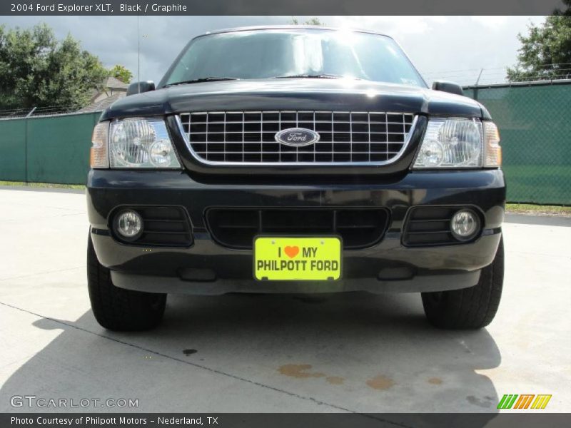 Black / Graphite 2004 Ford Explorer XLT
