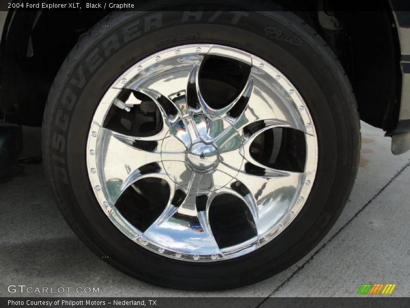 Black / Graphite 2004 Ford Explorer XLT