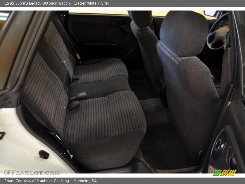 Glacier White / Gray 1999 Subaru Legacy Outback Wagon