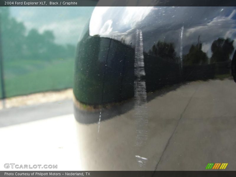 Black / Graphite 2004 Ford Explorer XLT