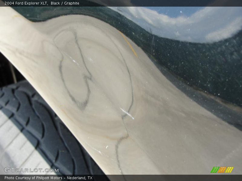 Black / Graphite 2004 Ford Explorer XLT