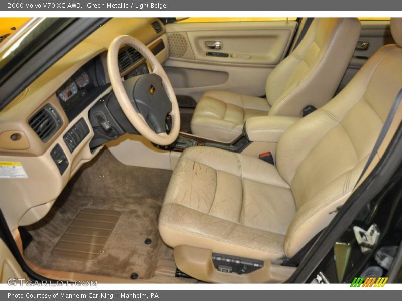 Green Metallic / Light Beige 2000 Volvo V70 XC AWD