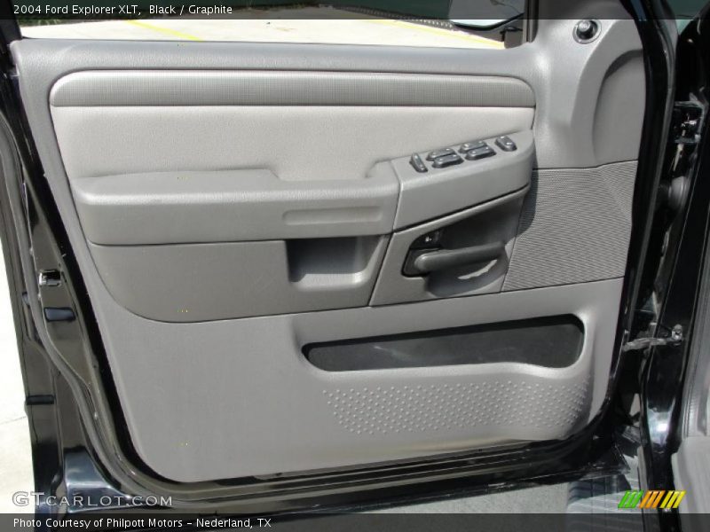 Black / Graphite 2004 Ford Explorer XLT